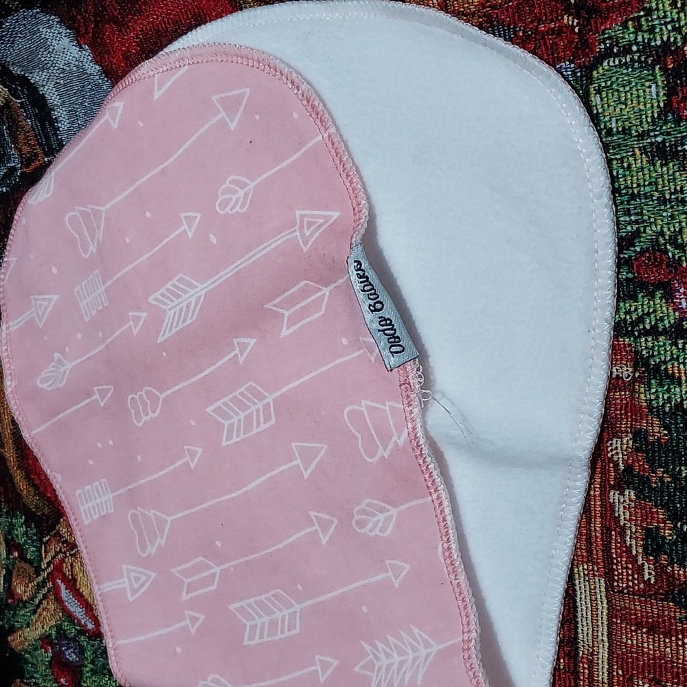 🖤10/$10 Pink Arrows Burp Cloth NWOT